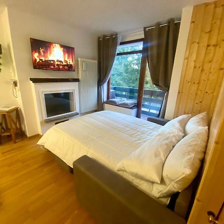 La Finestra Sul Brenta Con Posto Auto Privato Al Centro Di Mad Di Campiglio Cipat O22233-At-O13262 Apartment Folgarida Bagian luar foto